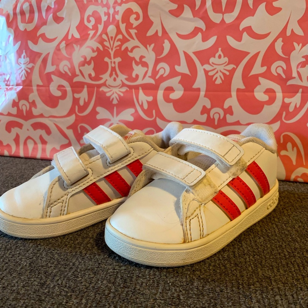 Adidas Toddler Grand Court Shoes with Velcro Strap Closure - Size 6
